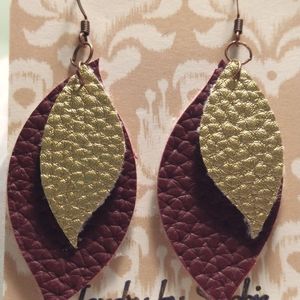 Faux leather earrings gold and burgundy